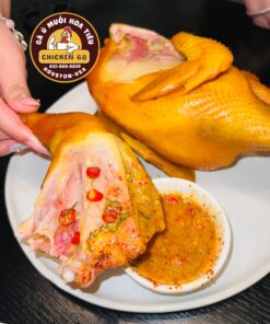 Gà Dai Ủ Muối Hoa Tiêu ( Vietnamese Steamed Salted Chicken )